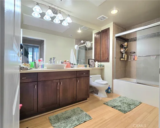 $3,400 | 2225 Scholarship, Irvine, CA 92612