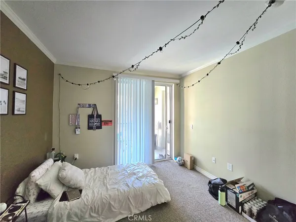 $3,400 | 2225 Scholarship, Irvine, CA 92612
