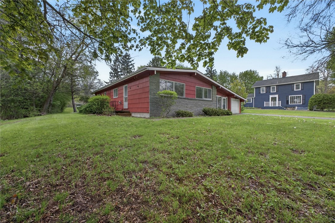 648 Pinnacle Road Henrietta, NY 14534 - Photo 4 of 45
