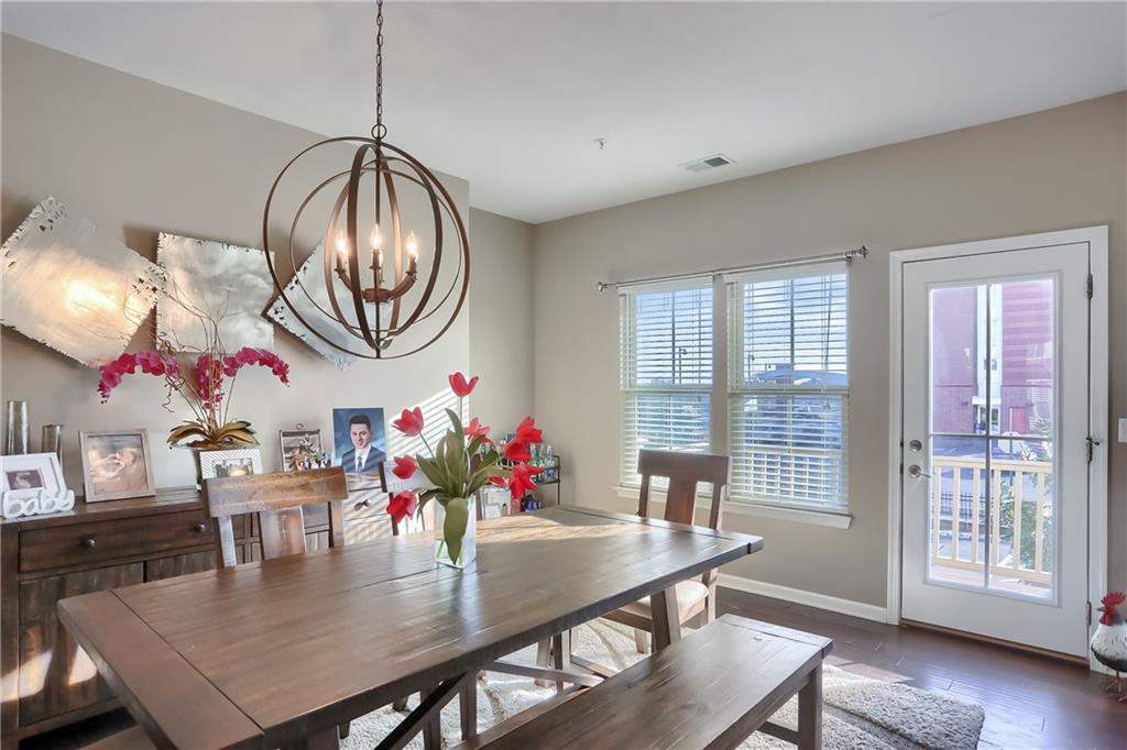 892 Beacon Pittsburgh, PA 15237 - Photo 11 of 24