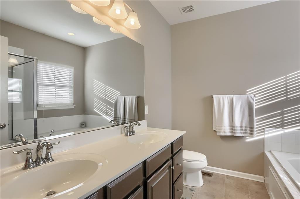 892 Beacon Pittsburgh, PA 15237 - Photo 16 of 24