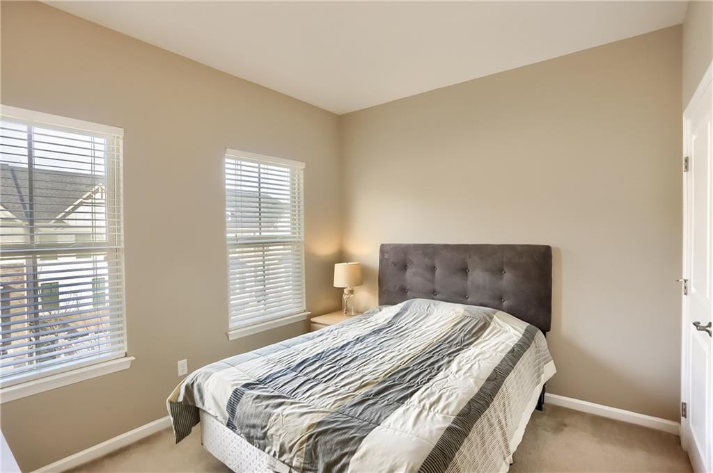 892 Beacon Pittsburgh, PA 15237 - Photo 19 of 24