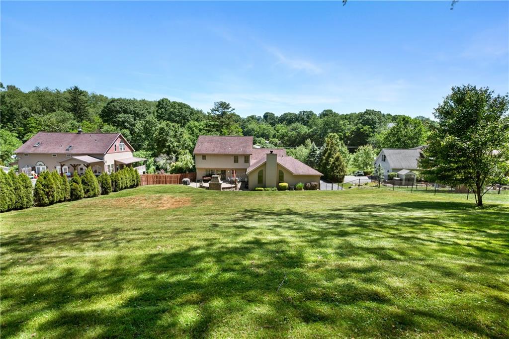 235 Ewing Road Carnegie, PA 15106 - Photo 36 of 43