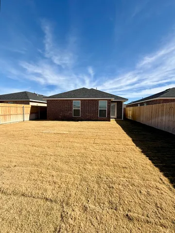 $1,400 | 1615 North Clinton Avenue, Lubbock, TX 79416