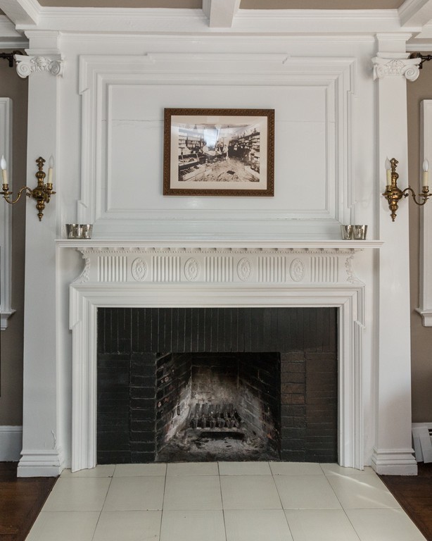 18 Winthrop Road Wayland, MA 01778 - Photo 6 of 30