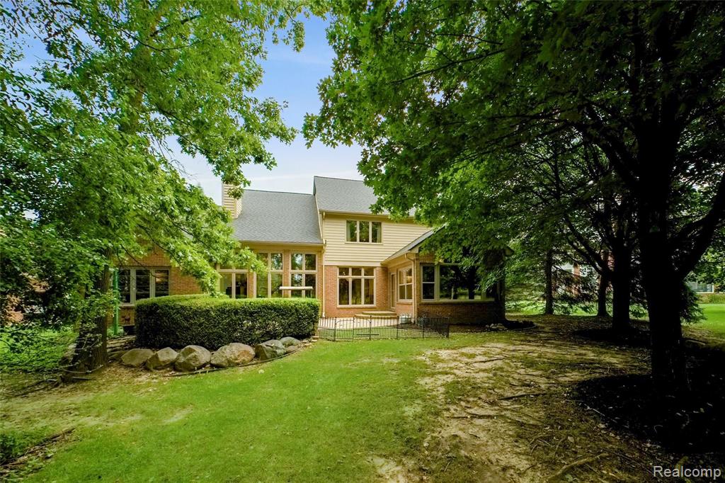 3743 Sleepy Fox Drive Rochester Hills, MI 48309 - Photo 54 of 55
