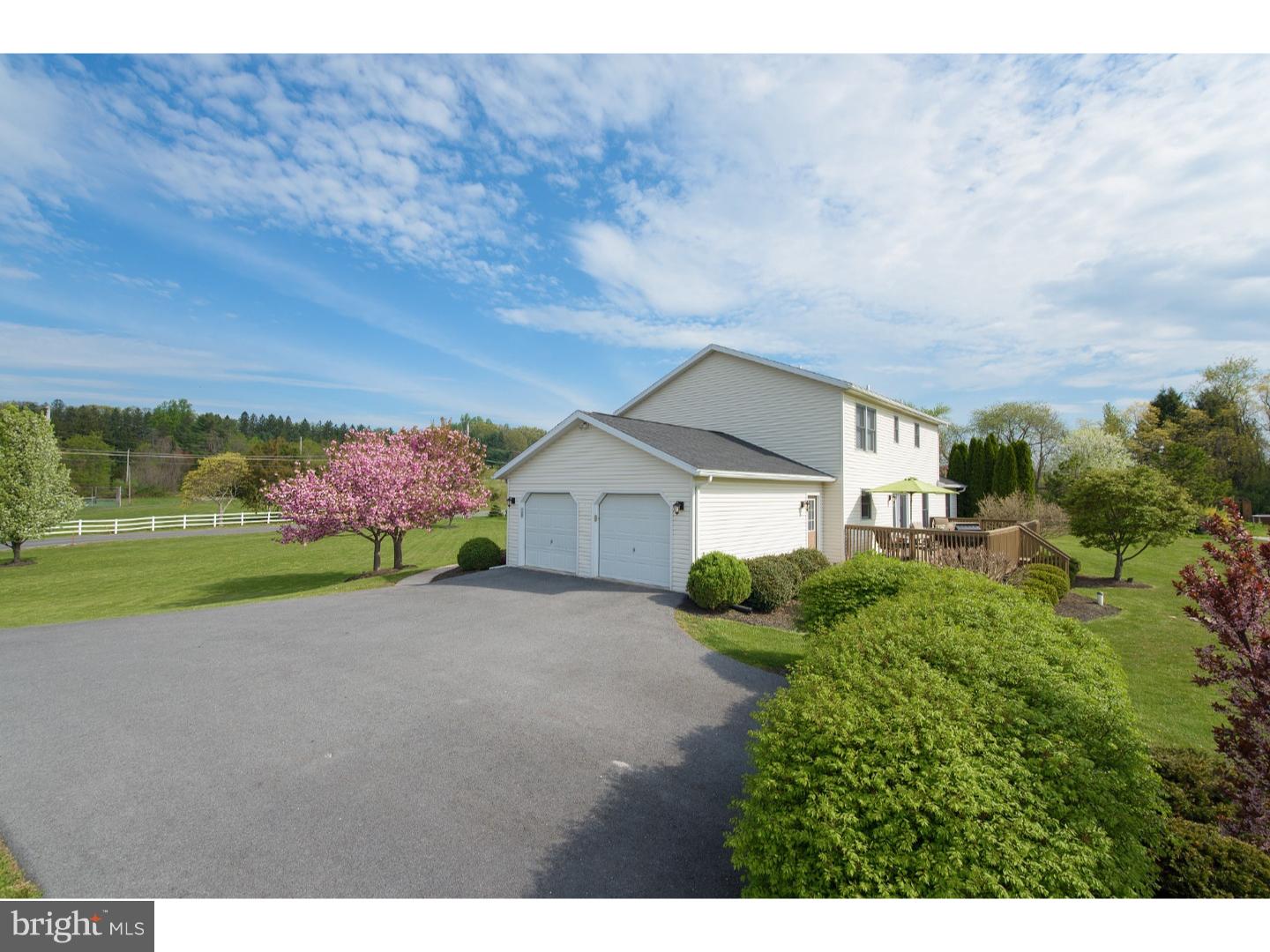 481 Golf Course Road Birdsboro, PA 19508 - Photo 3 of 25 Gallery Image 3