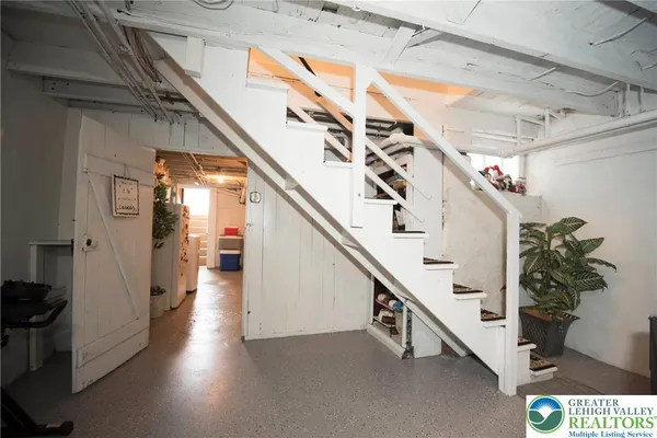 $2,500 | 924 North 4th Street, Allentown, PA 18102