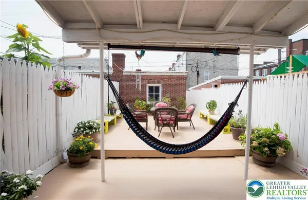 $2,500 | 924 North 4th Street, Allentown, PA 18102