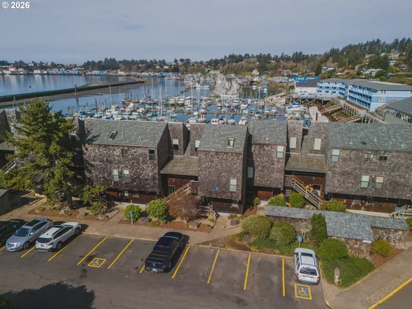 $215,000 | 1000 Southeast Bay Blvd. Boulevard, Unit C103, Newport, OR 97365