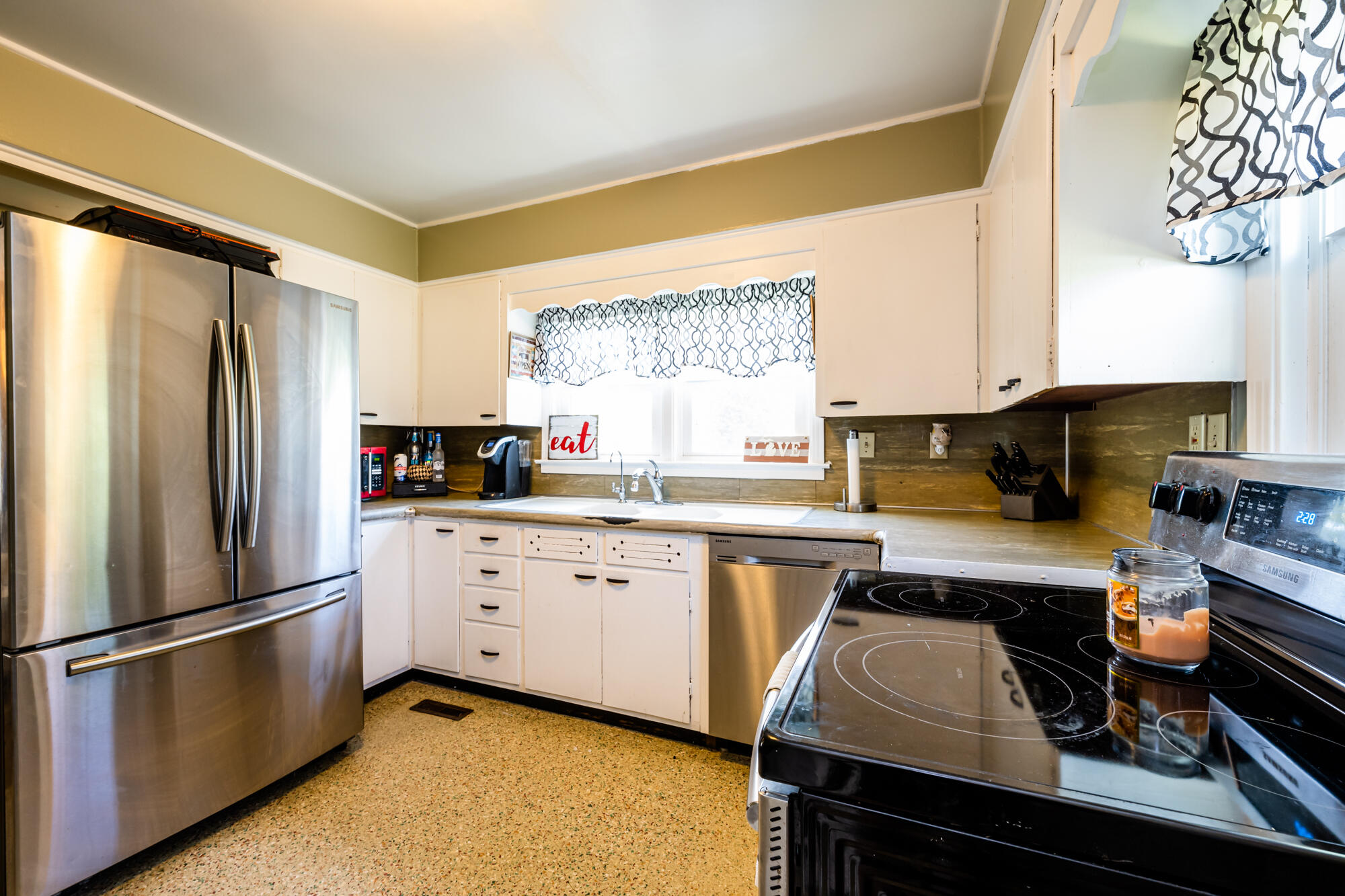 5711 Riverside Road Coloma, MI 49038 - Photo 8 of 30 Riverside-108