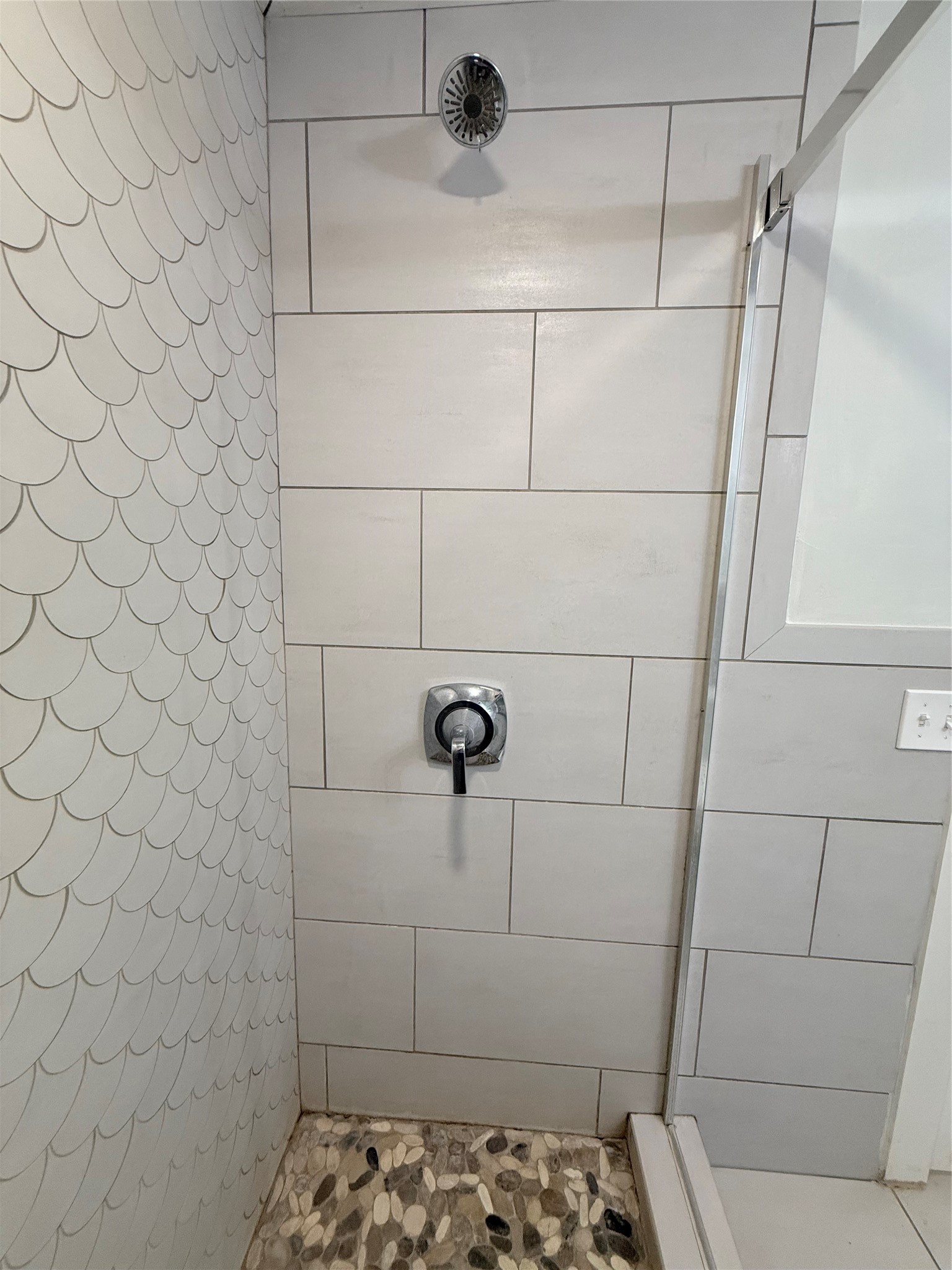 2154 County Road 230 Sargent, TX 77414 - Photo 25 of 30 a bathroom with a shower