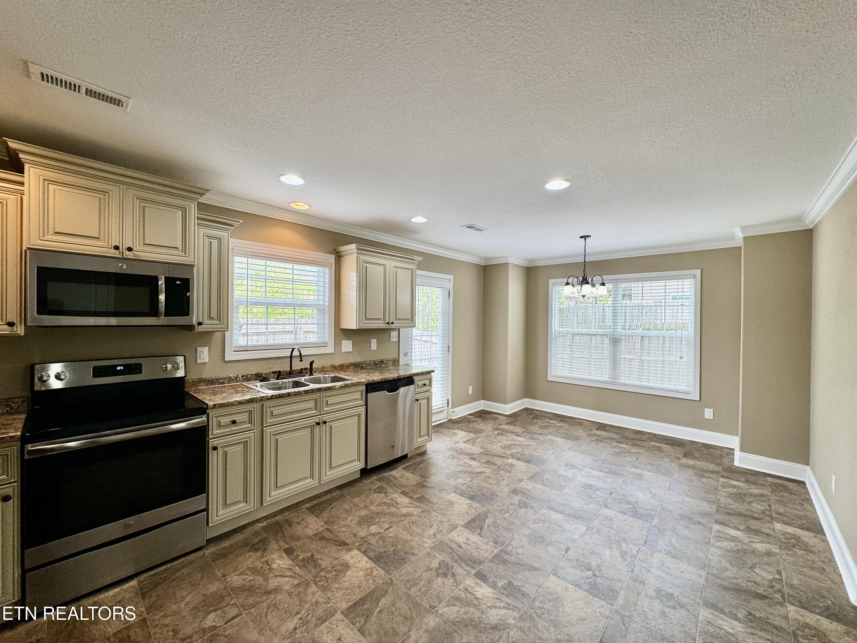 1203 Elsborn Ridge Road Maryville, TN 37801 - Photo 22 of 46 22