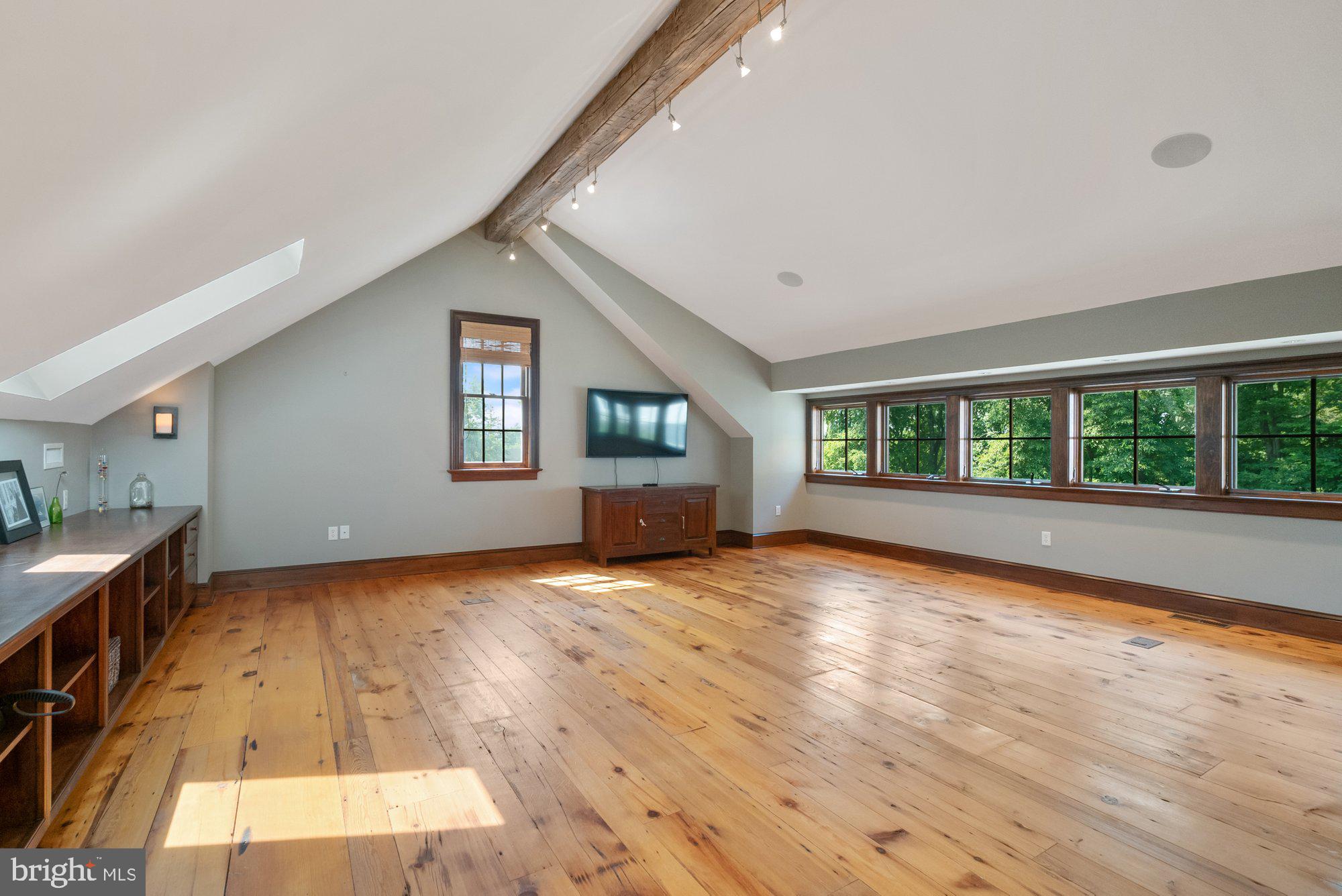5750 Lower Mountain Road New Hope, PA 18938 - Photo 38 of 59 Complete with wet bar & Viking refrigerator
