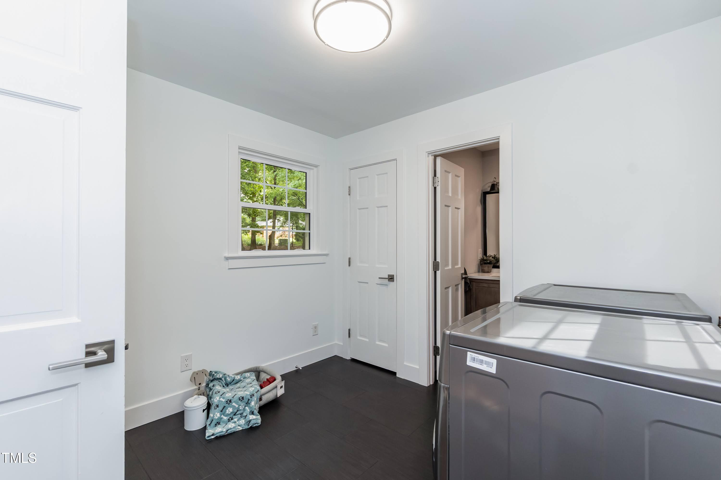 9024 Oneal Road Raleigh, NC 27613 - Photo 19 of 40 Laundry Room