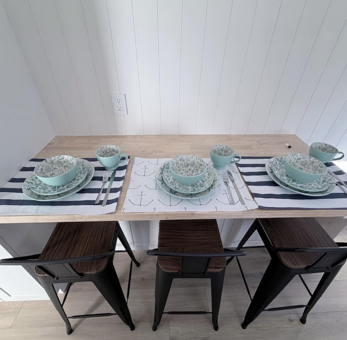 91 Treasure Boulevard Key Largo, FL 33037 - Photo 5 of 20 a view of a workspace with furniture