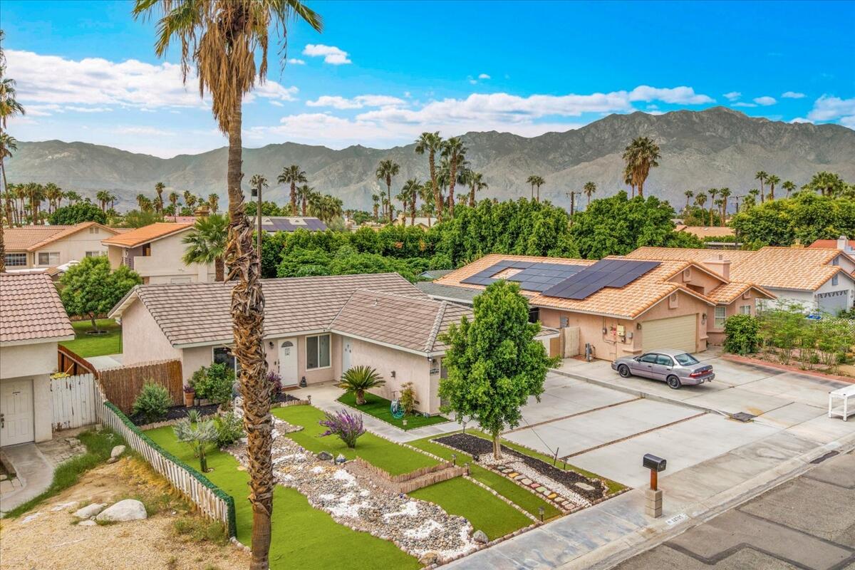 68705 Tortuga Road Cathedral City, CA 92234 - Photo 3 of 39 03-03