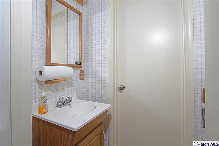 3575 Newhaven Road Pasadena, CA 91107 - Photo 14 of 23 Additional Photo