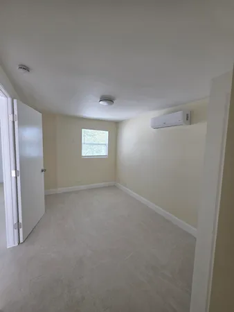 $1,600 | 312 North H Street, Unit B, Lake Worth Beach, FL 33460