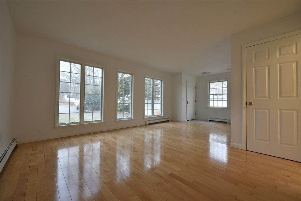 19 Stillman Circle Natick, MA 01760 - Photo 11 of 16