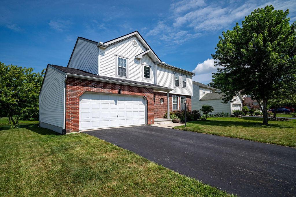 107 Spring Brook Court Pataskala, OH 43062 - Photo 2 of 48 DSC_4597-HDR