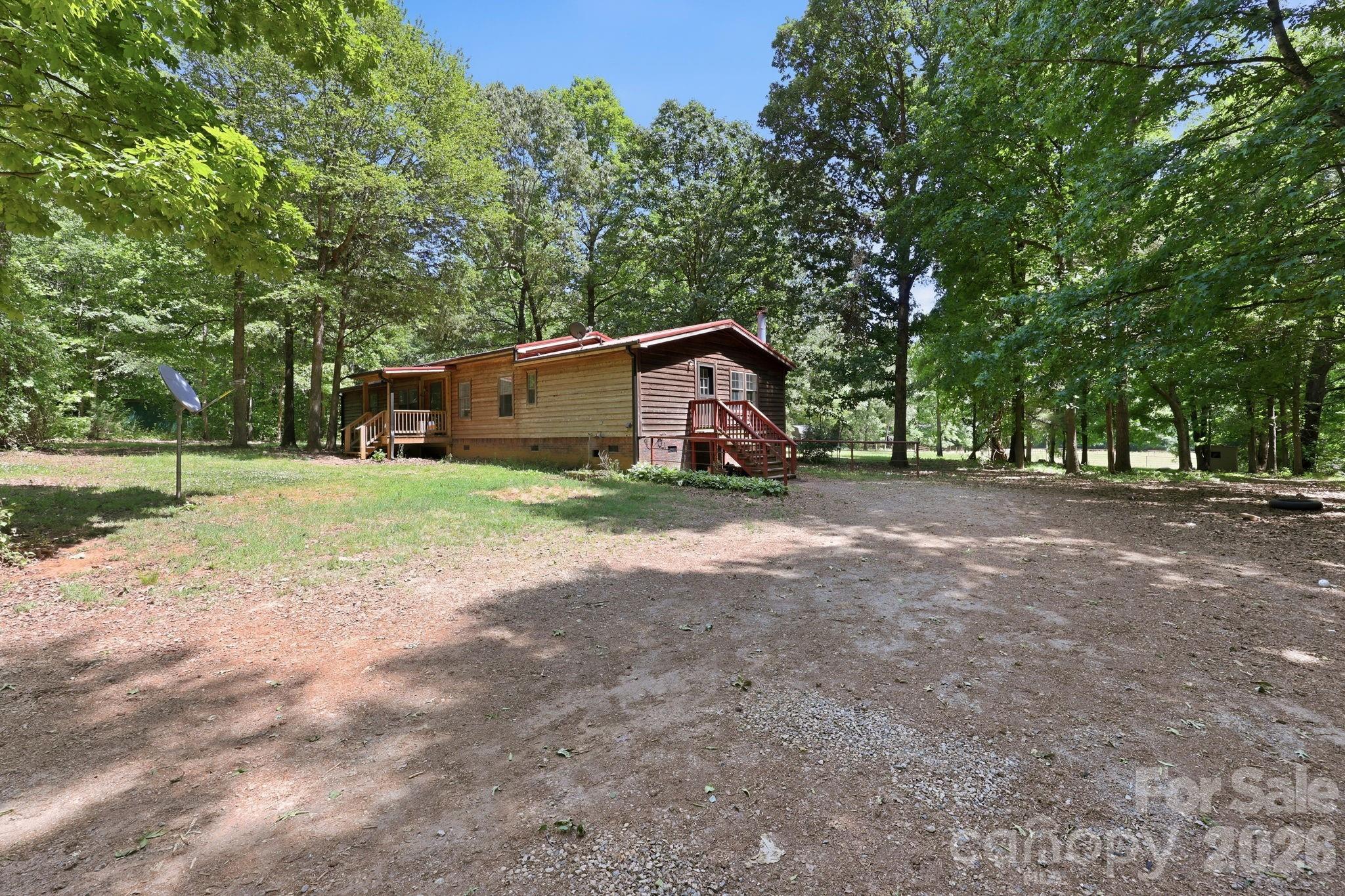 545 Campbell Road Woodleaf, NC 27054 - Photo 4 of 38