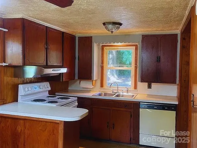 $1,400 | 1838 Waxhaw Indian Trail Road, Indian Trail, NC 28079