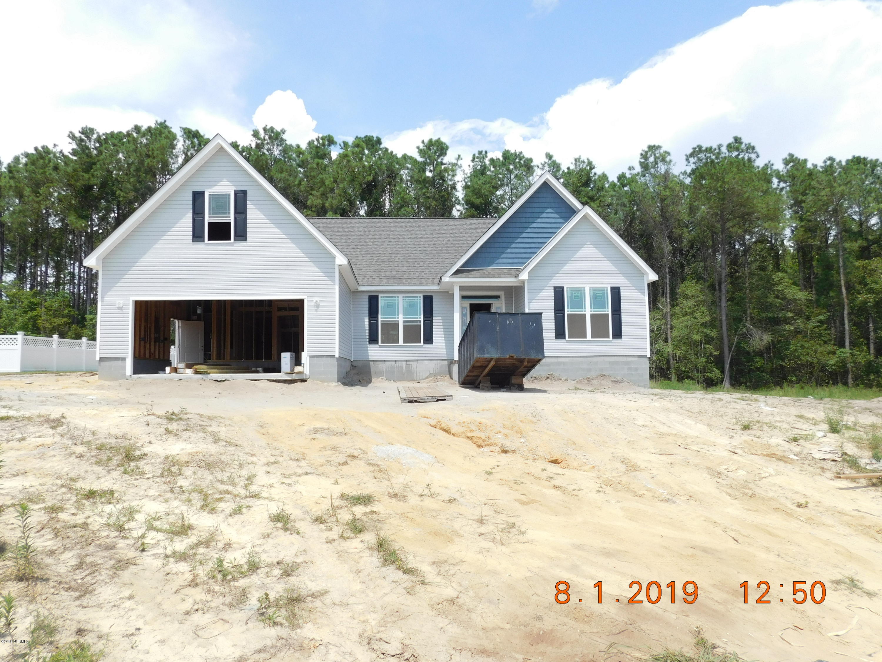507 Diamond Ridge Court Hubert, NC 28539 - Photo 5 of 14 DSCN2960