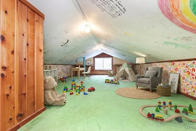 $196,500 | 204 Eureka Drive, Manlius, NY 13104