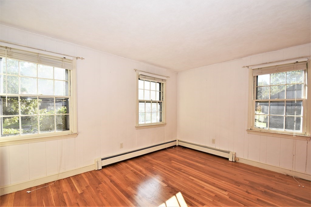 64 Devon Road Norwood, MA 02062 - Photo 15 of 27 Gallery Image 15