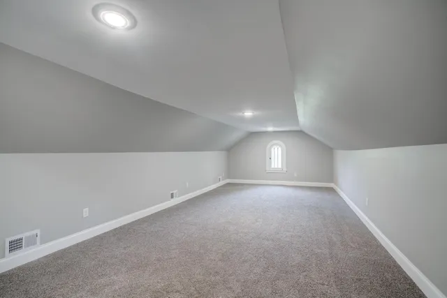 $5,995 | 2056 Summit Avenue, St. Paul, MN 55105