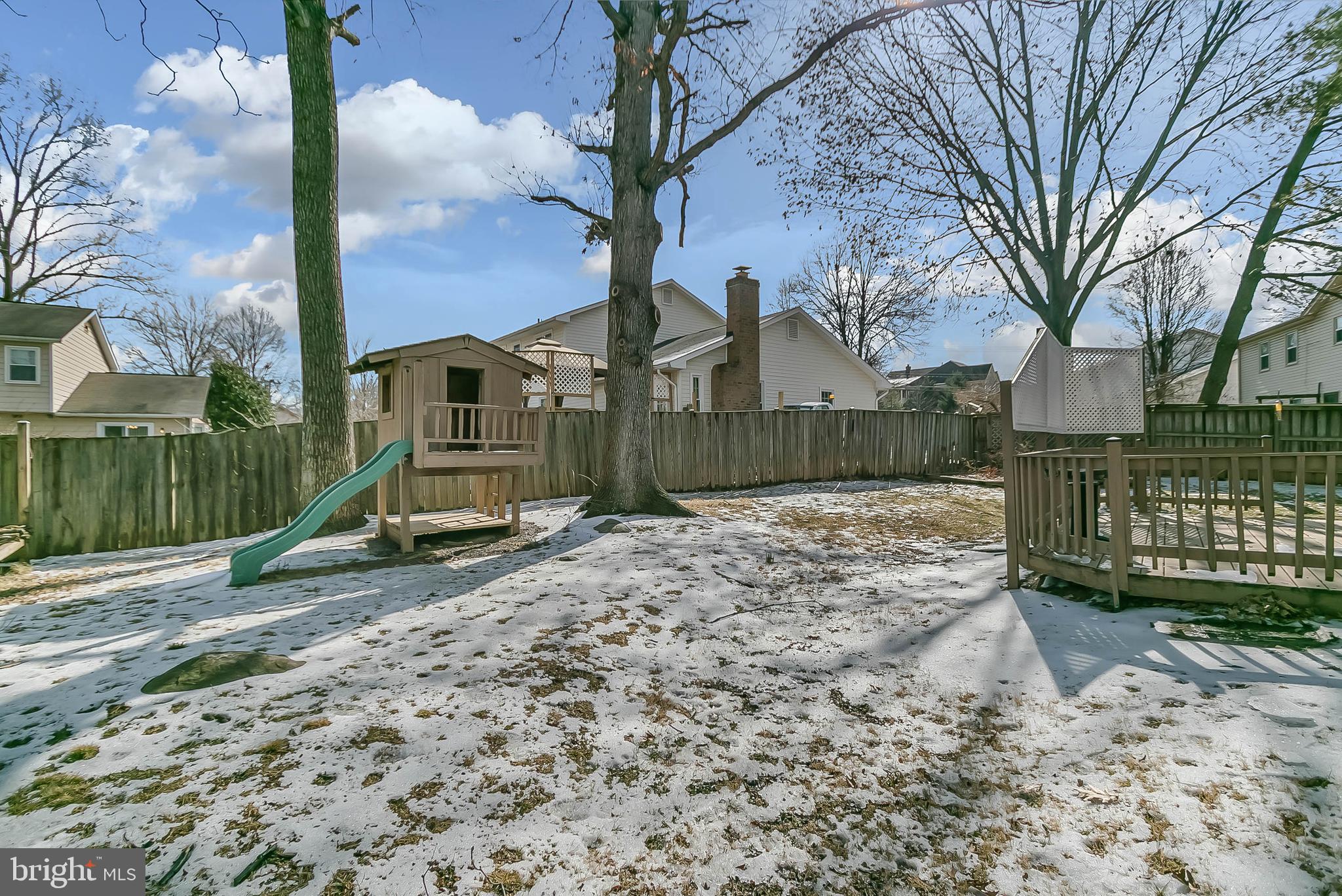 4513 Lees Corner Road Chantilly, VA 20151 - Photo 27 of 28 Fenced back yard