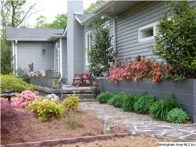 1301 Springville Road Birmingham, AL 35235 - Photo 3 of 24