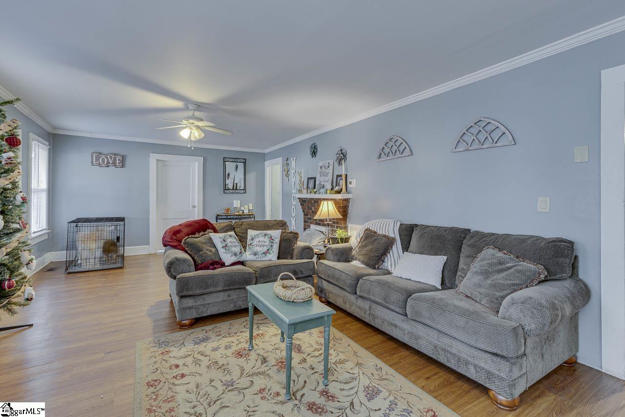 524 Fleming Street Laurens, SC 29360 - Photo 10 of 20