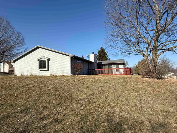 $349,900 | 621 Nancyk Crossing, Roanoke, IN 46783