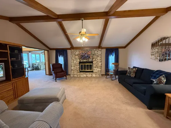 $349,900 | 621 Nancyk Crossing, Roanoke, IN 46783