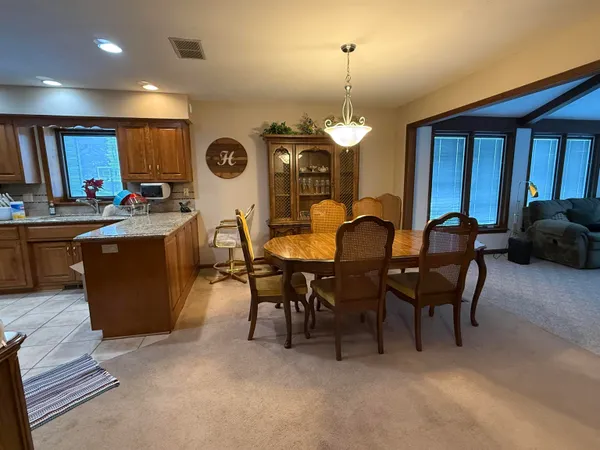 $349,900 | 621 Nancyk Crossing, Roanoke, IN 46783