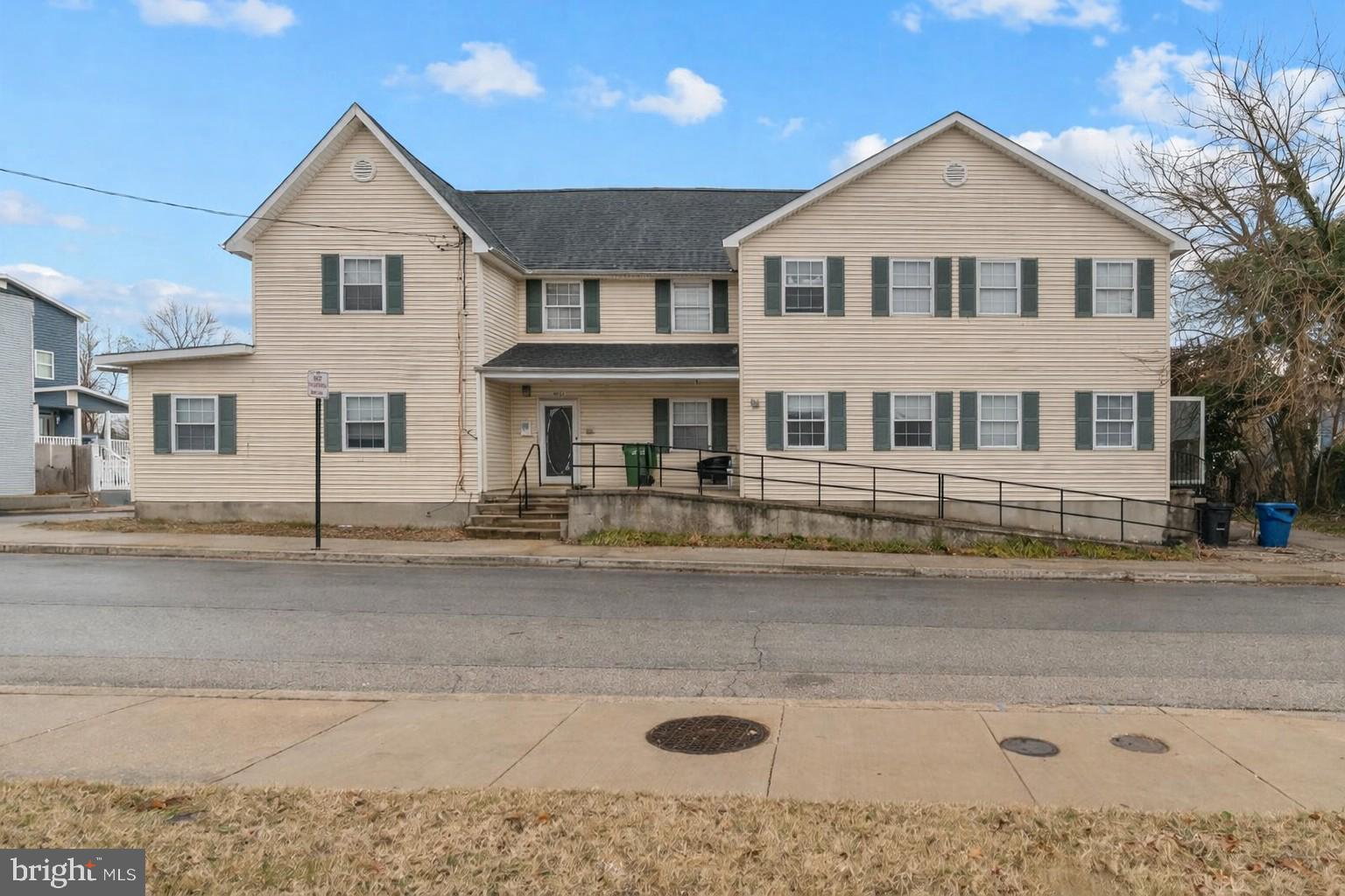 3921 Old York Road Baltimore, MD 21218 - Photo 2 of 23