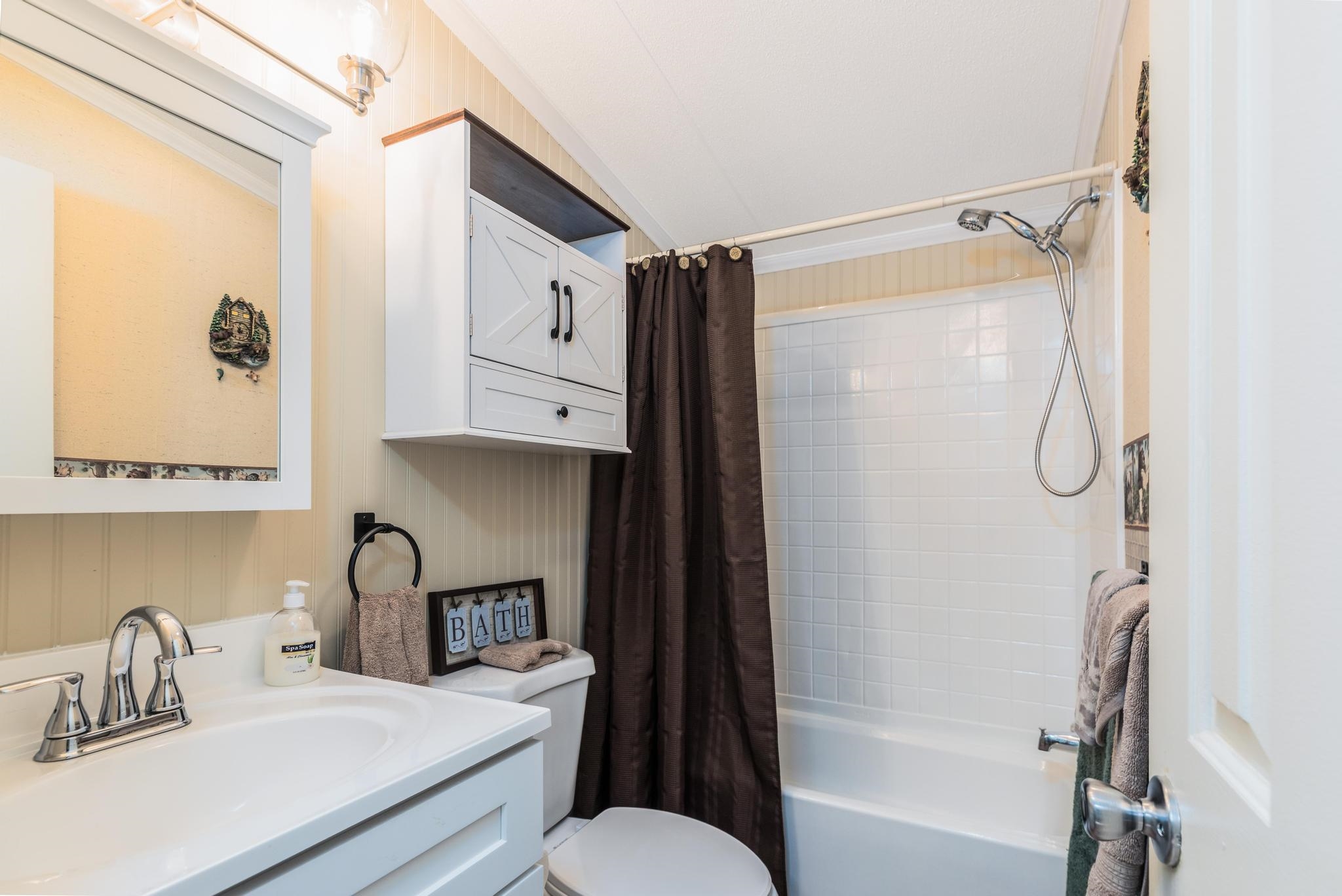 39 Hilton Avenue Exeter, NH 03833 - Photo 36 of 38