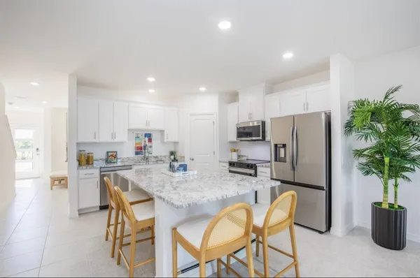 $299,900 | 10721 Fountain Palm Circle, Bokeelia, FL 33922