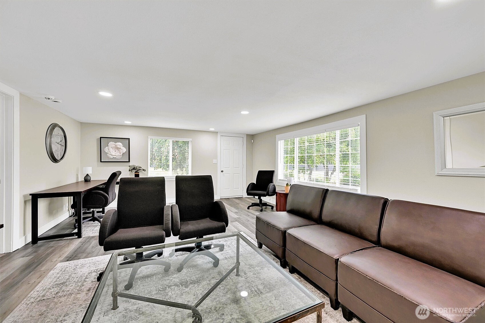 5511 Waller Road East Tacoma, WA 98443 - Photo 6 of 31 Gallery Image 6