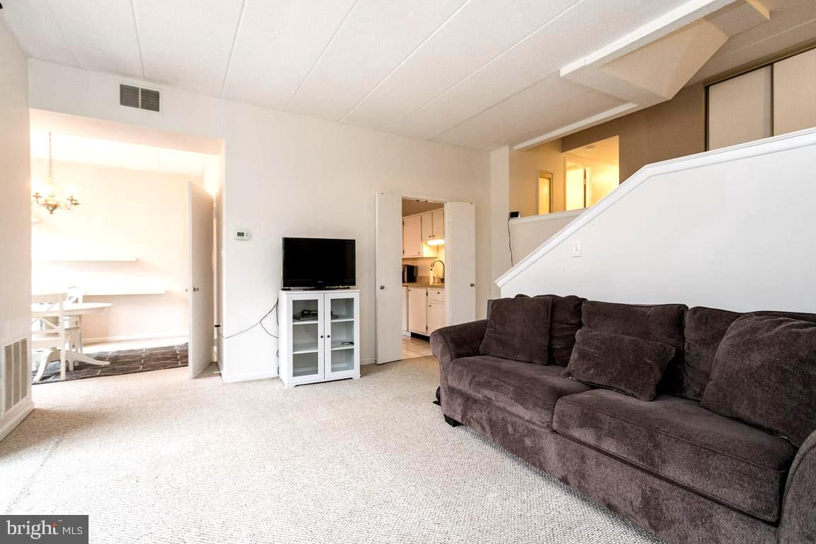 2110 Green Watch Way, Unit 201 Reston, VA 20191 - Photo 10 of 35 Gallery Image 10
