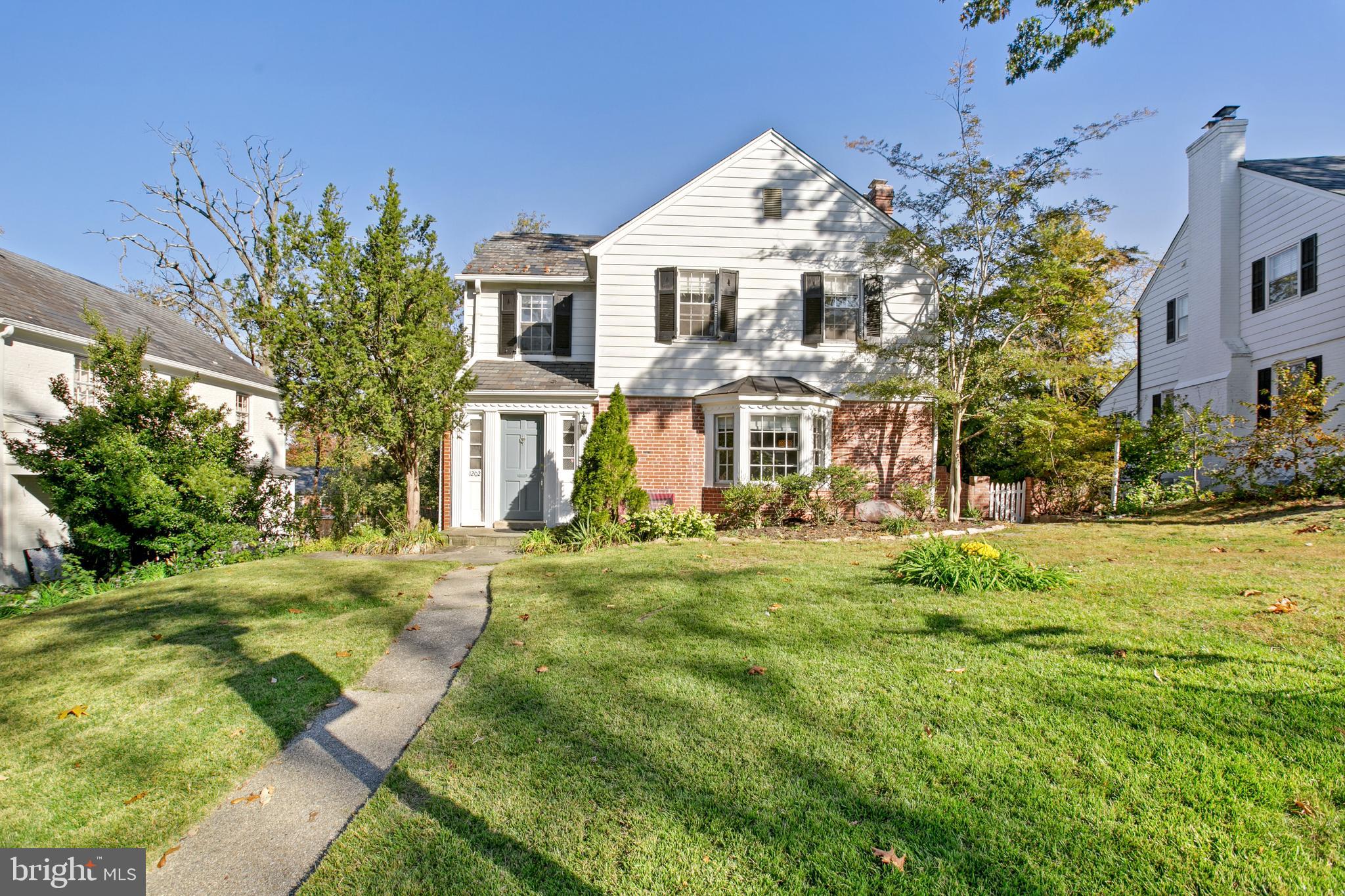 1202 Southview Road Baltimore, MD 21218 - Photo 1 of 40 Gallery Image 1