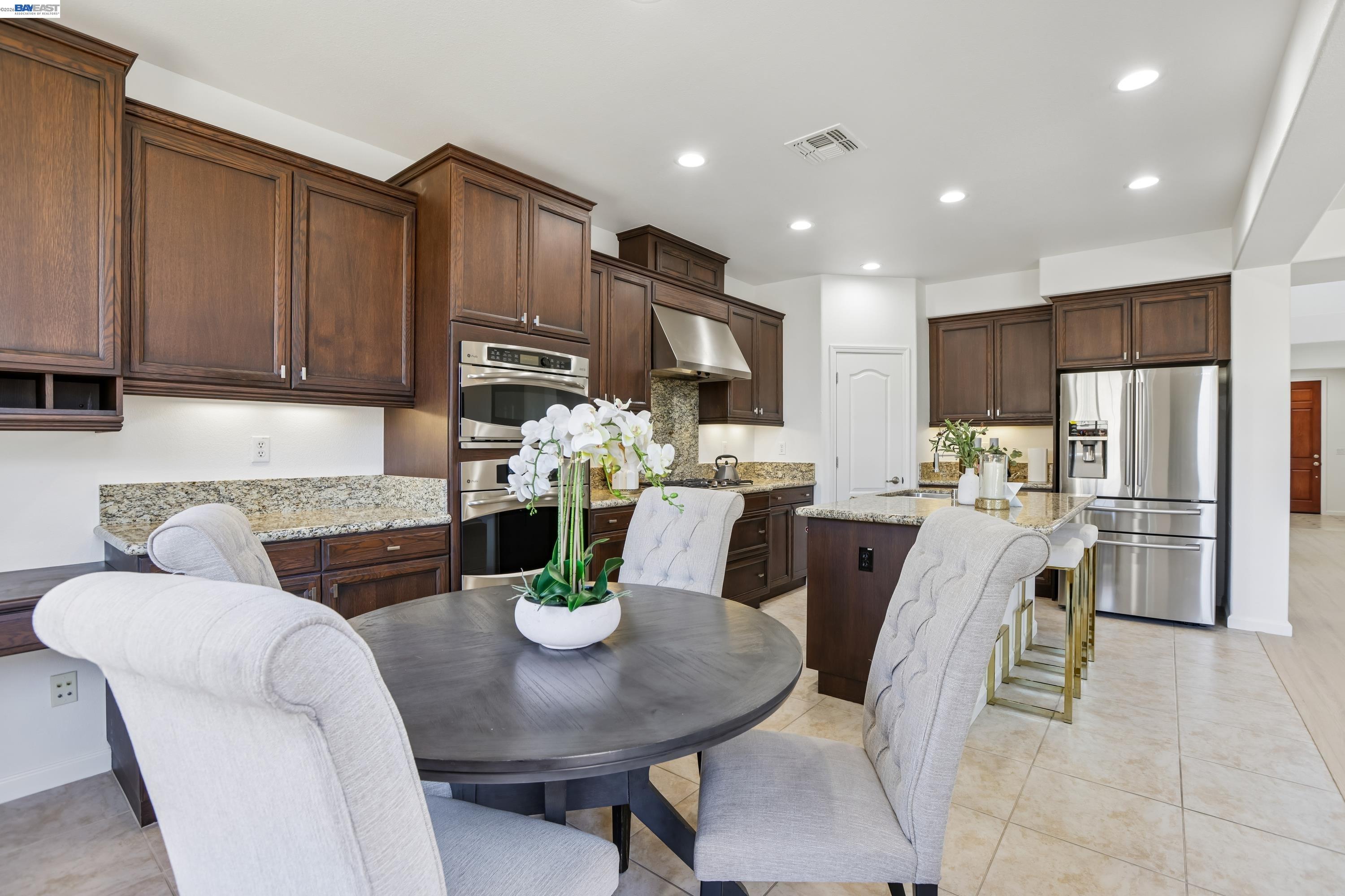5556 Wells Lane San Ramon, CA 94582 - Photo 17 of 82