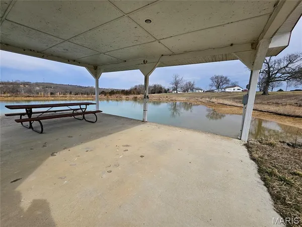 $325,000 | 22625 Redwood Road, Richland, MO 65556