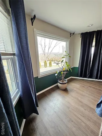 $325,000 | 22625 Redwood Road, Richland, MO 65556