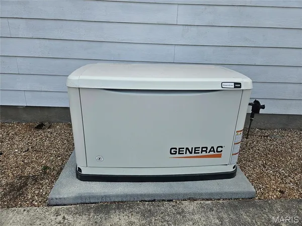 $325,000 | 22625 Redwood Road, Richland, MO 65556