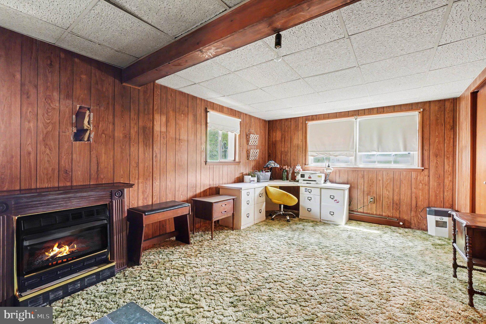 122 West Village Road Elkton, MD 21921 - Photo 21 of 31 Tons of Natural Light