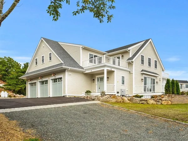 $3,295,000 | 220 Atlantic Street, Gloucester, MA 01930