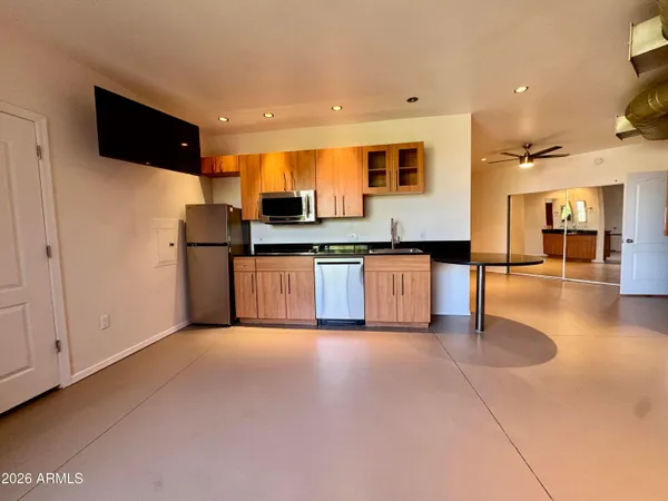 $1,200 | 1701 East Colter Street, Unit 341, Phoenix, AZ 85016